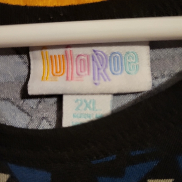 LulaRoe Randy - Picture 2 of 2